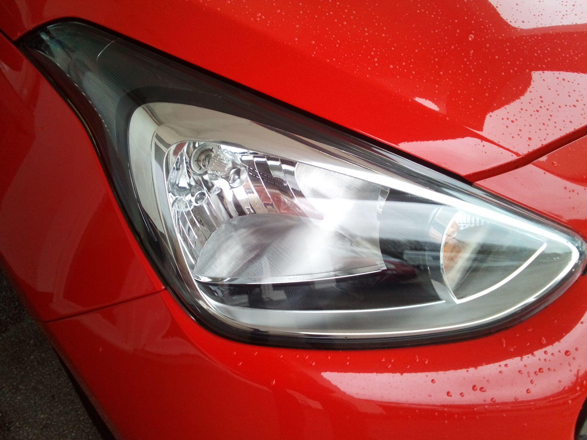2020 Hyundai i10 1.0 Play Euro 6 5dr • 30,145 miles image 11