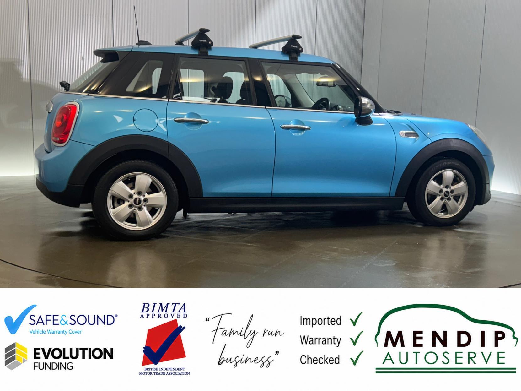 Mini Hatch view 31
