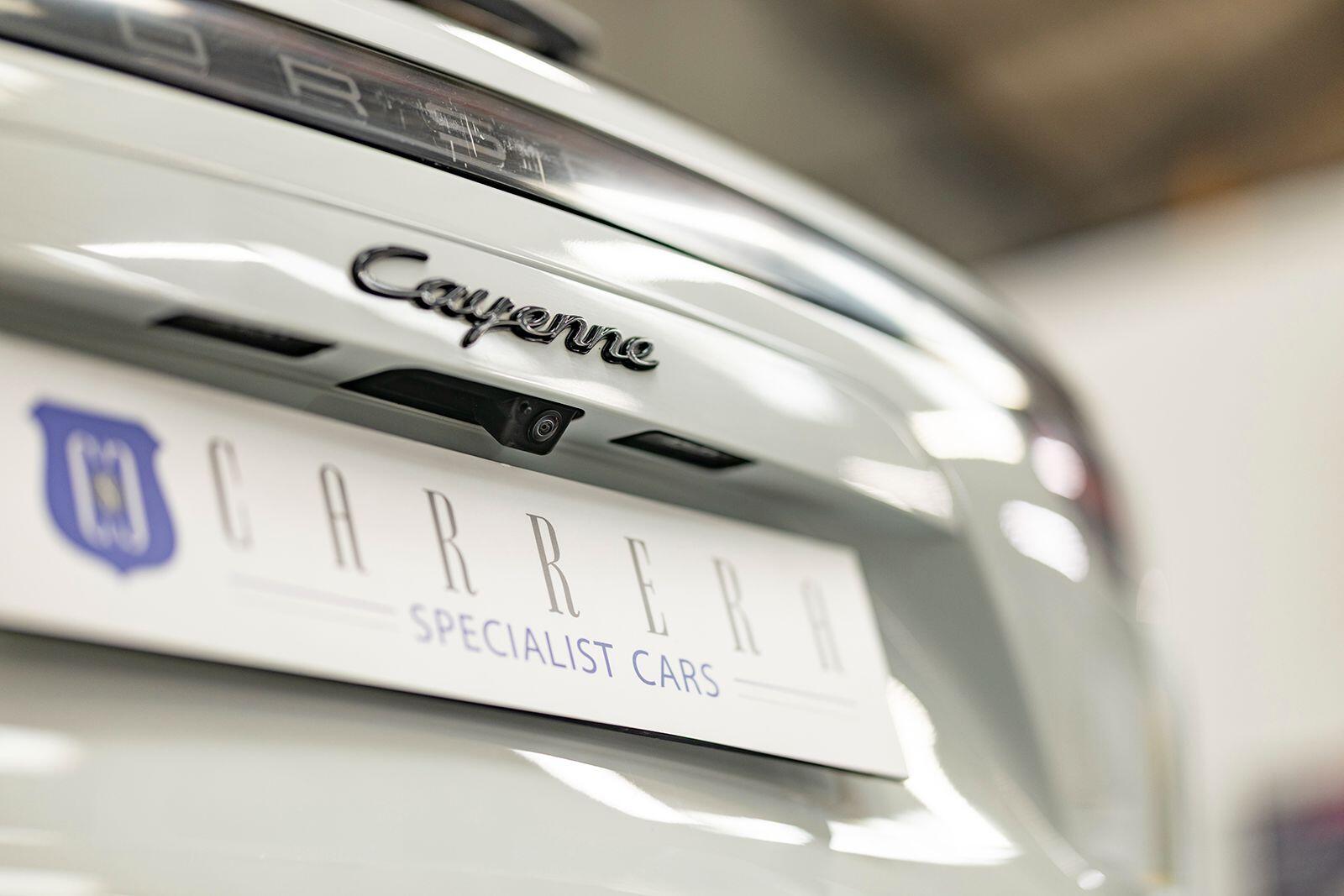 Porsche Cayenne view 92