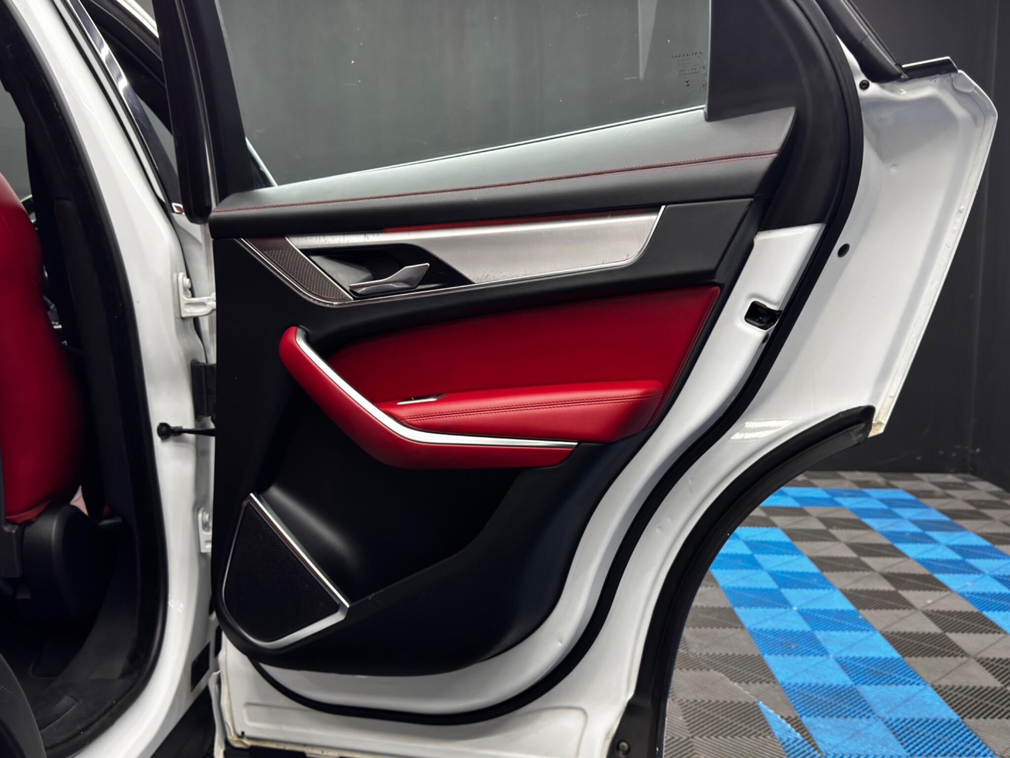 Jaguar F-Pace view 41