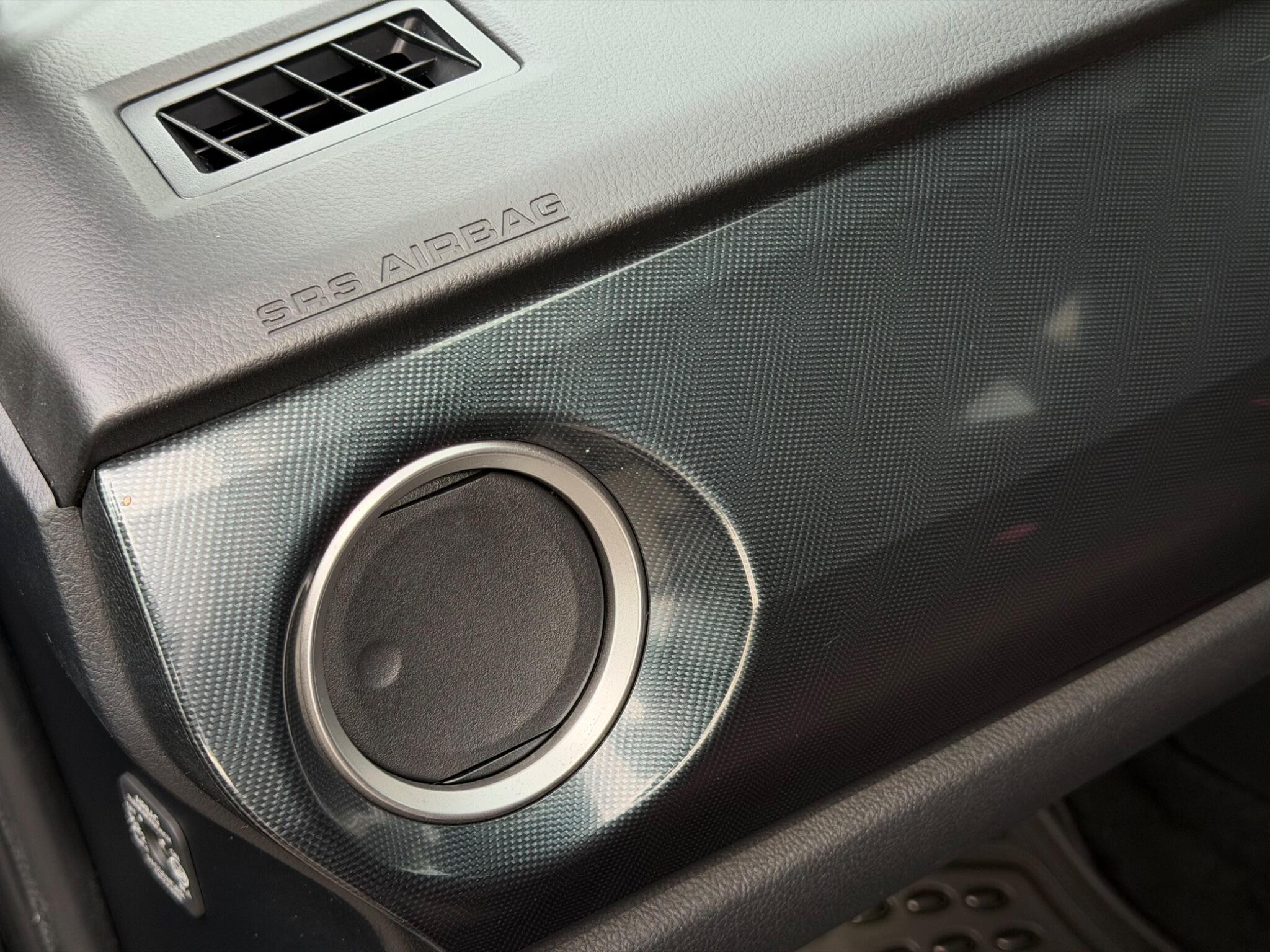 Toyota Auris view 15