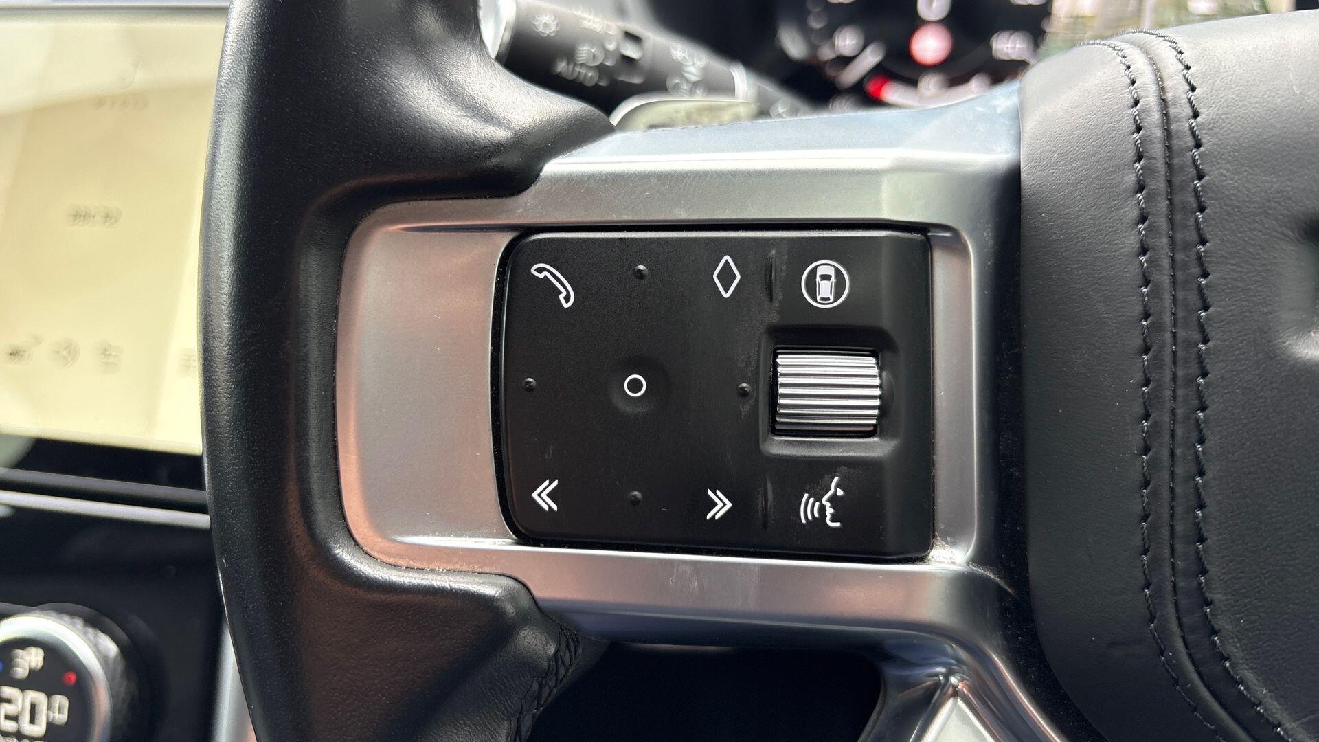 Land Rover Discovery view 38