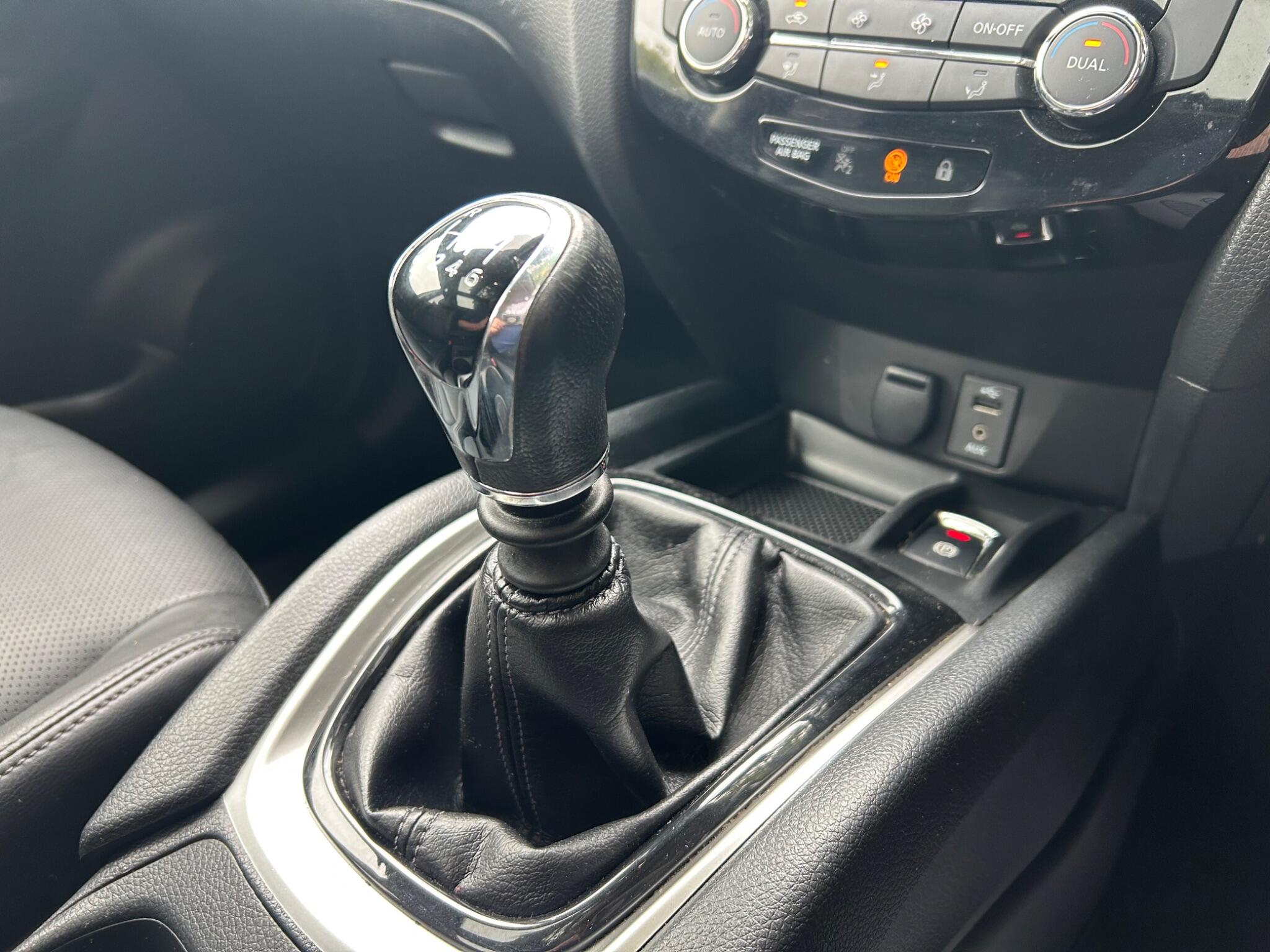 Nissan X-Trail view 24
