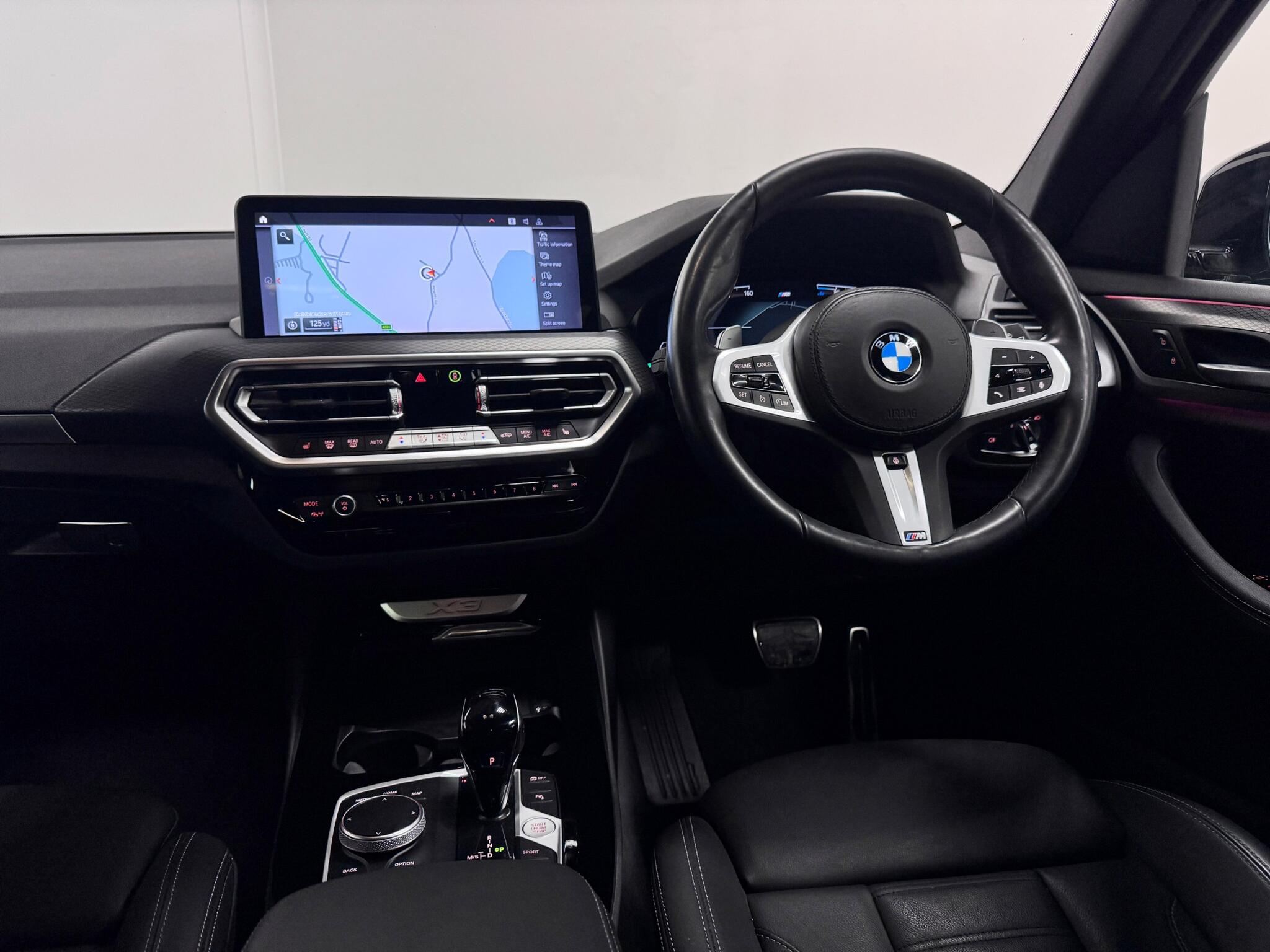 BMW X3 view 32