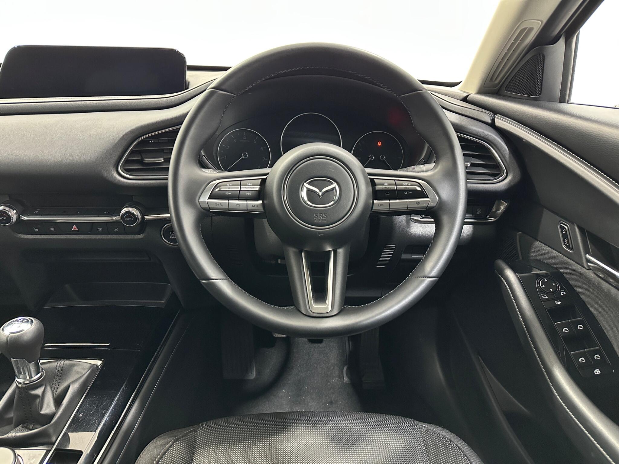 Mazda CX-30 view 13