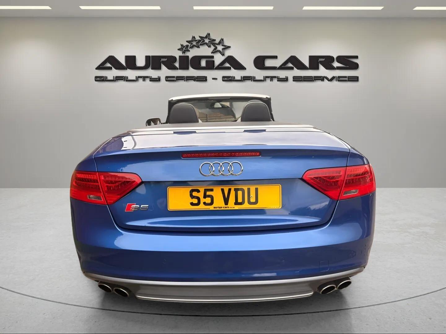 Audi S5 view 15