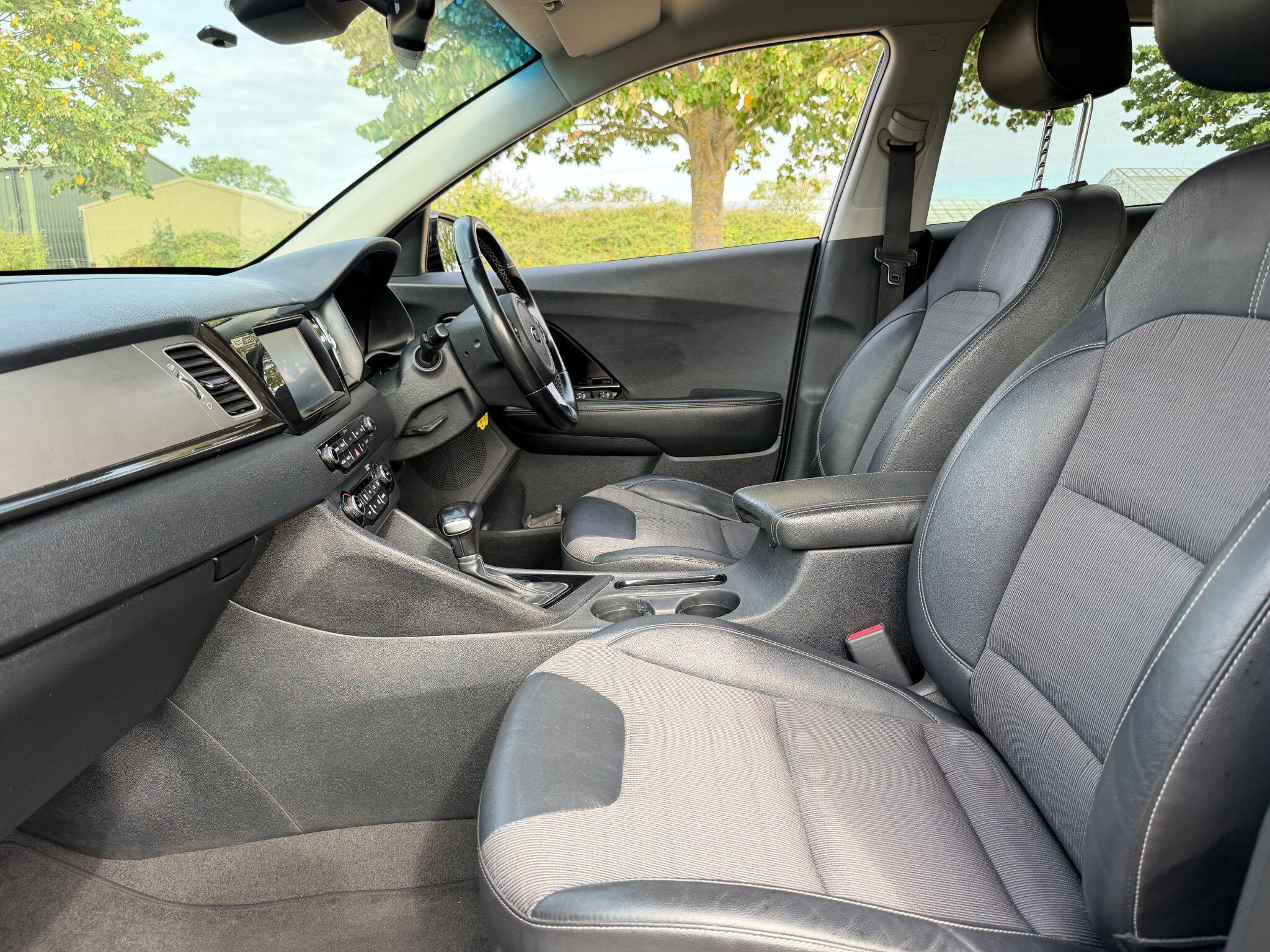 Kia Niro view 20