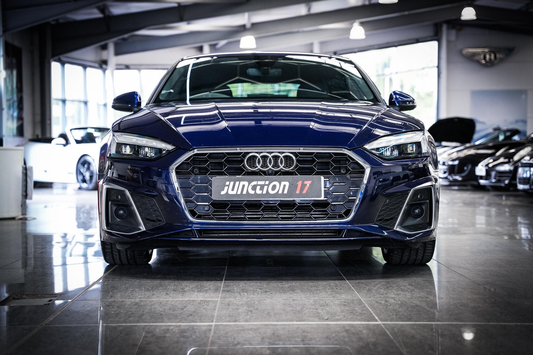 Audi A5 view 11