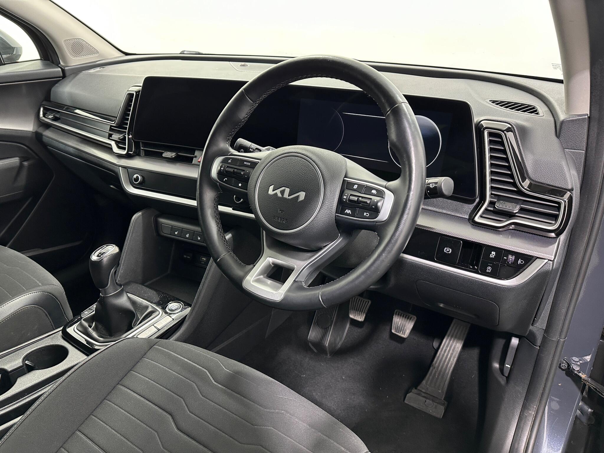 Kia Sportage view 11