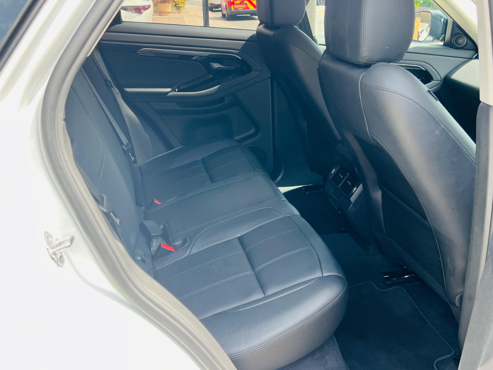 Land Rover Range Rover Evoque view 33