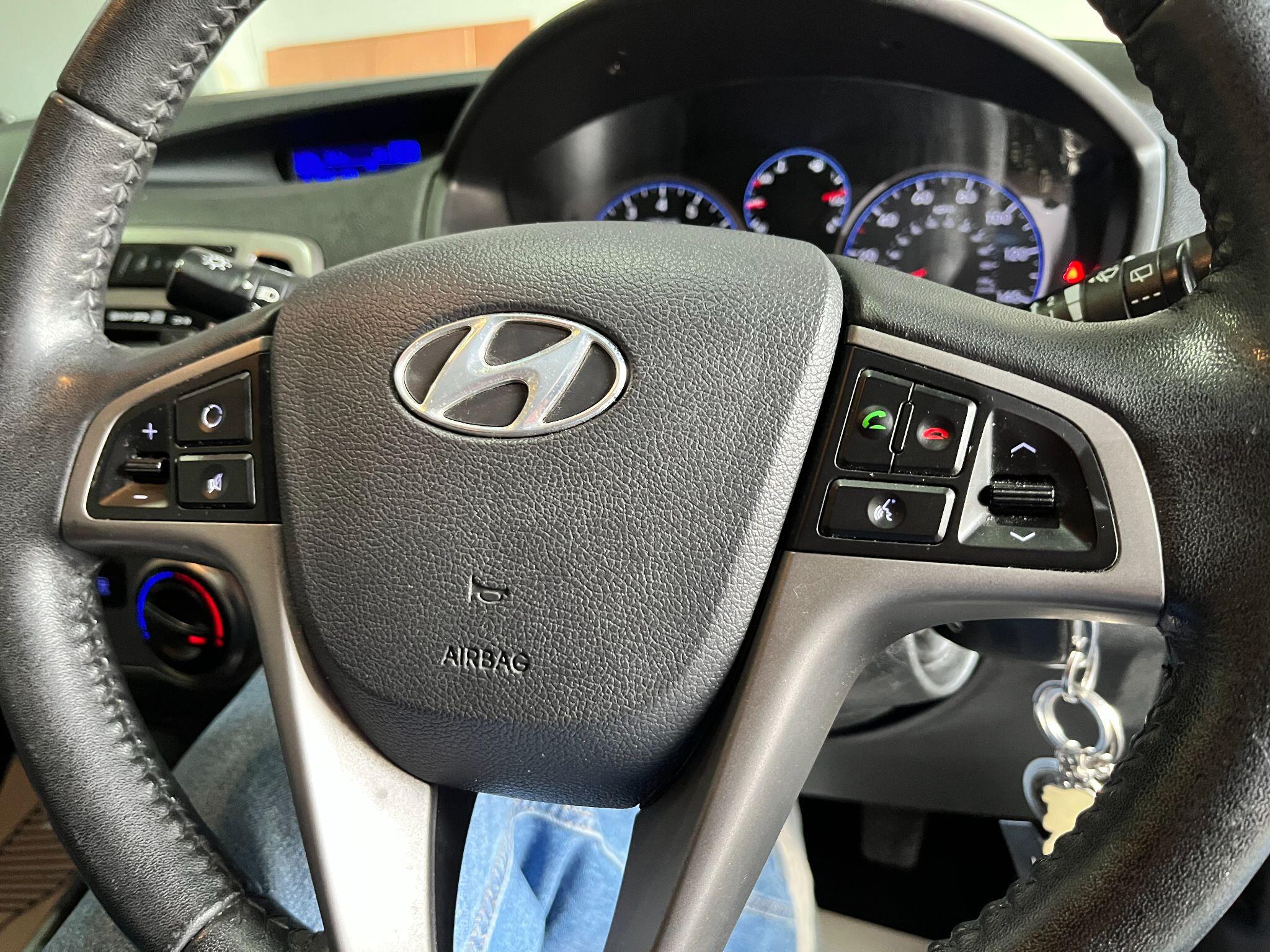Hyundai I20 view 16