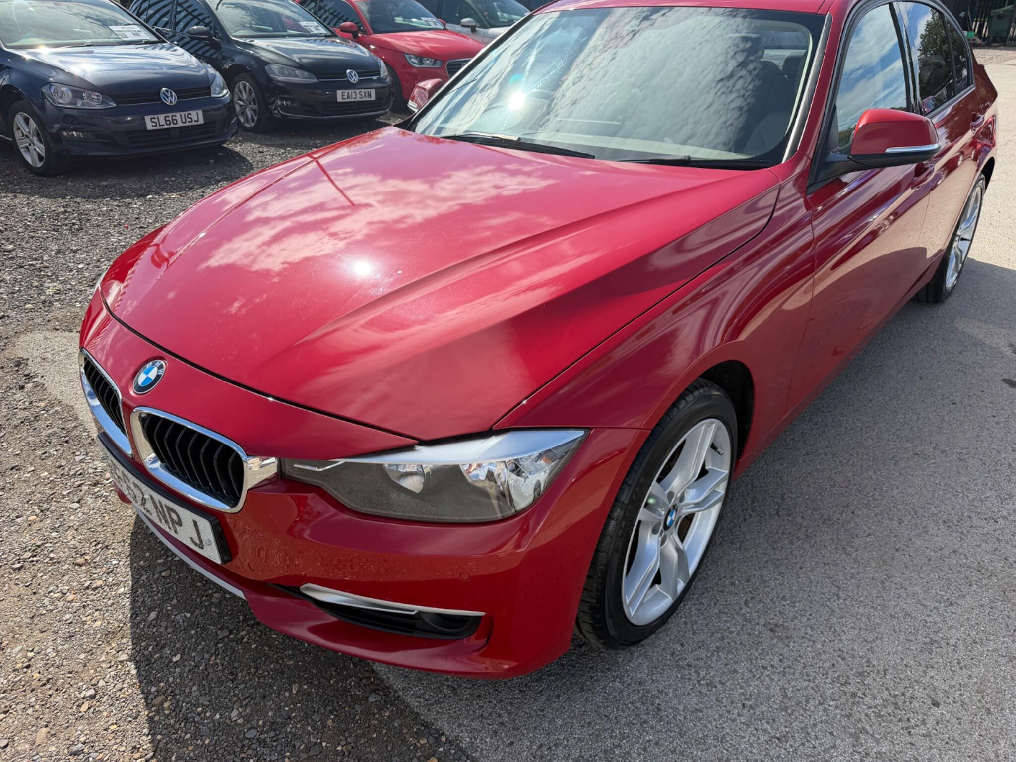 BMW 3 Series view 9