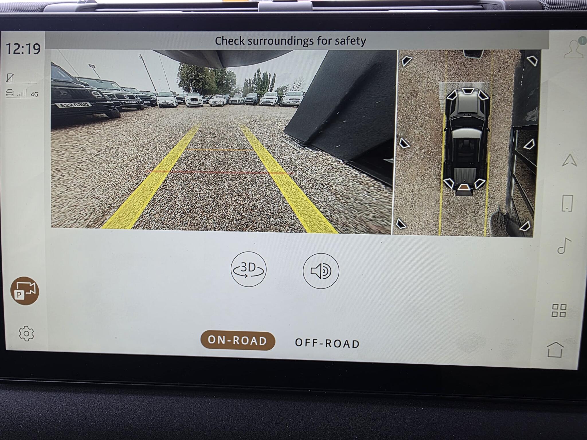 Land Rover Defender view 18