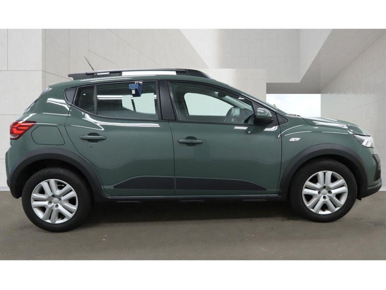 Dacia Sandero Stepway view 5