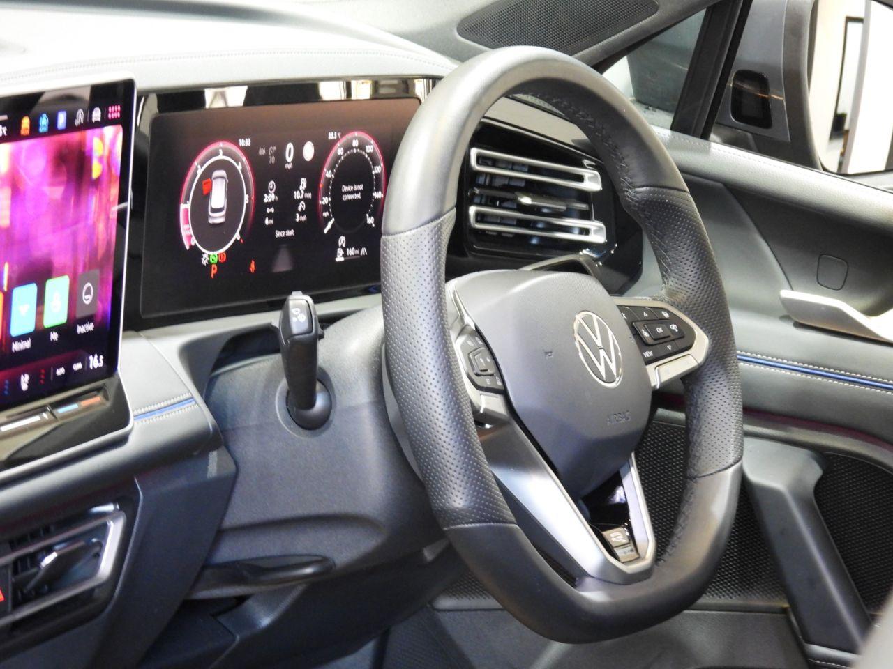 Volkswagen Tiguan view 27