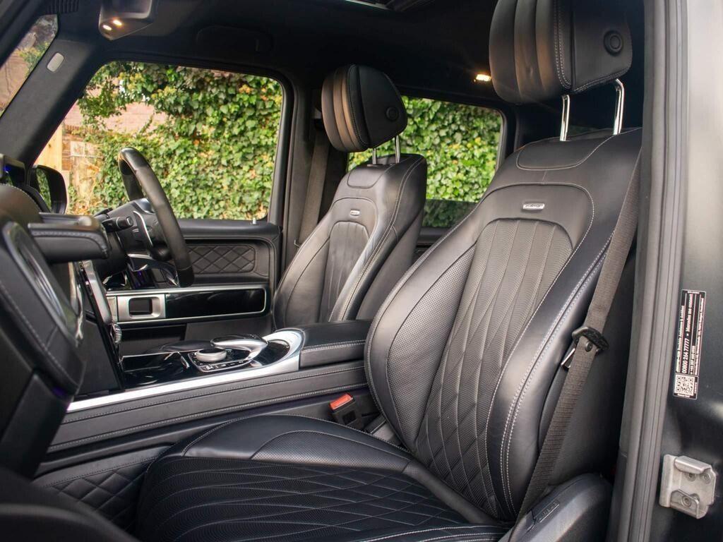 Mercedes-Benz G-Class view 28