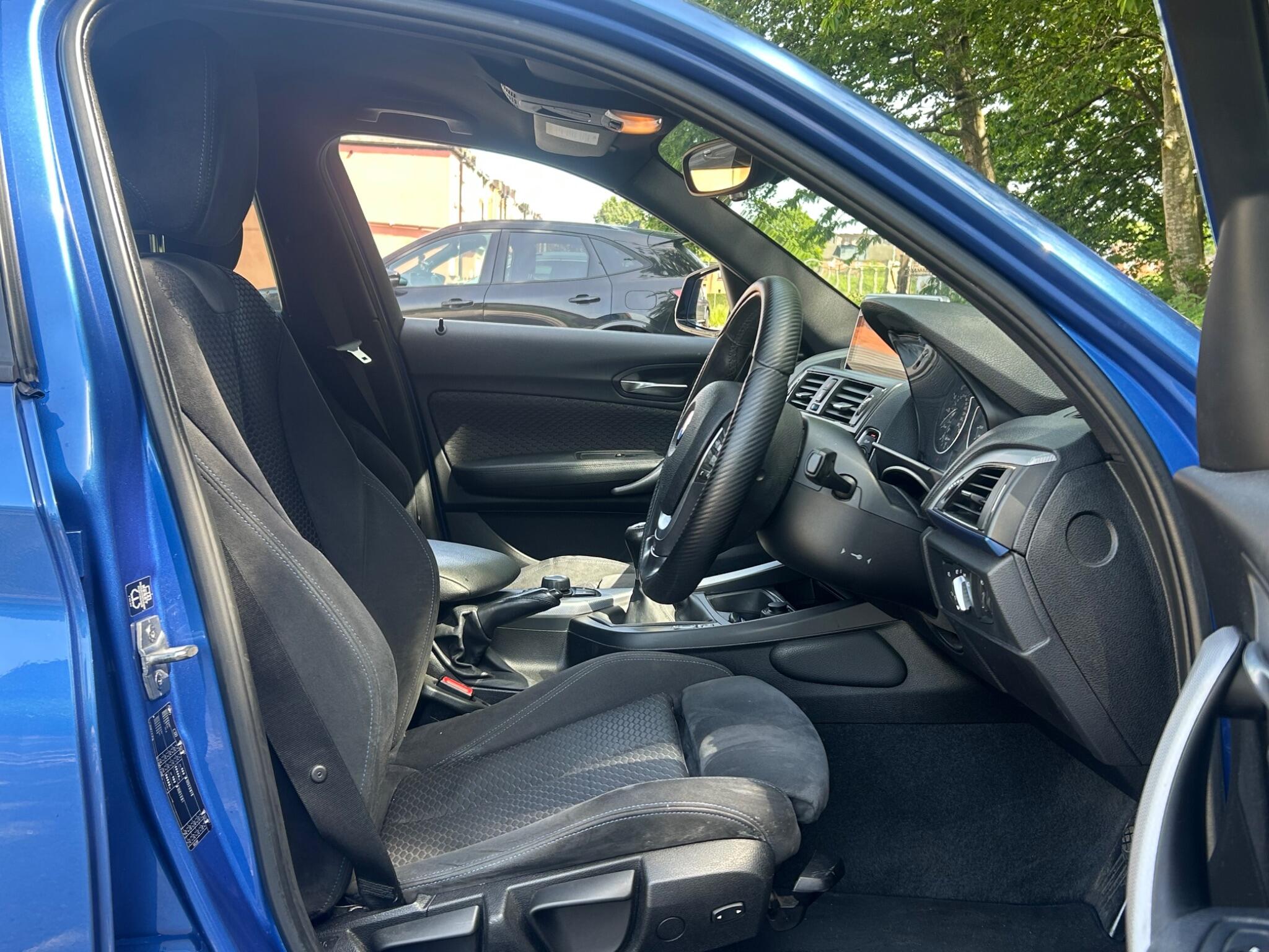 BMW 1 Series view 18