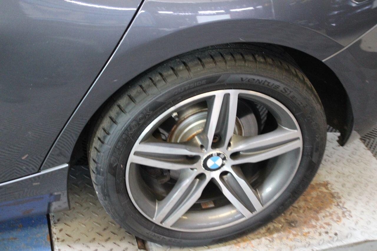 BMW 1 Series view 7