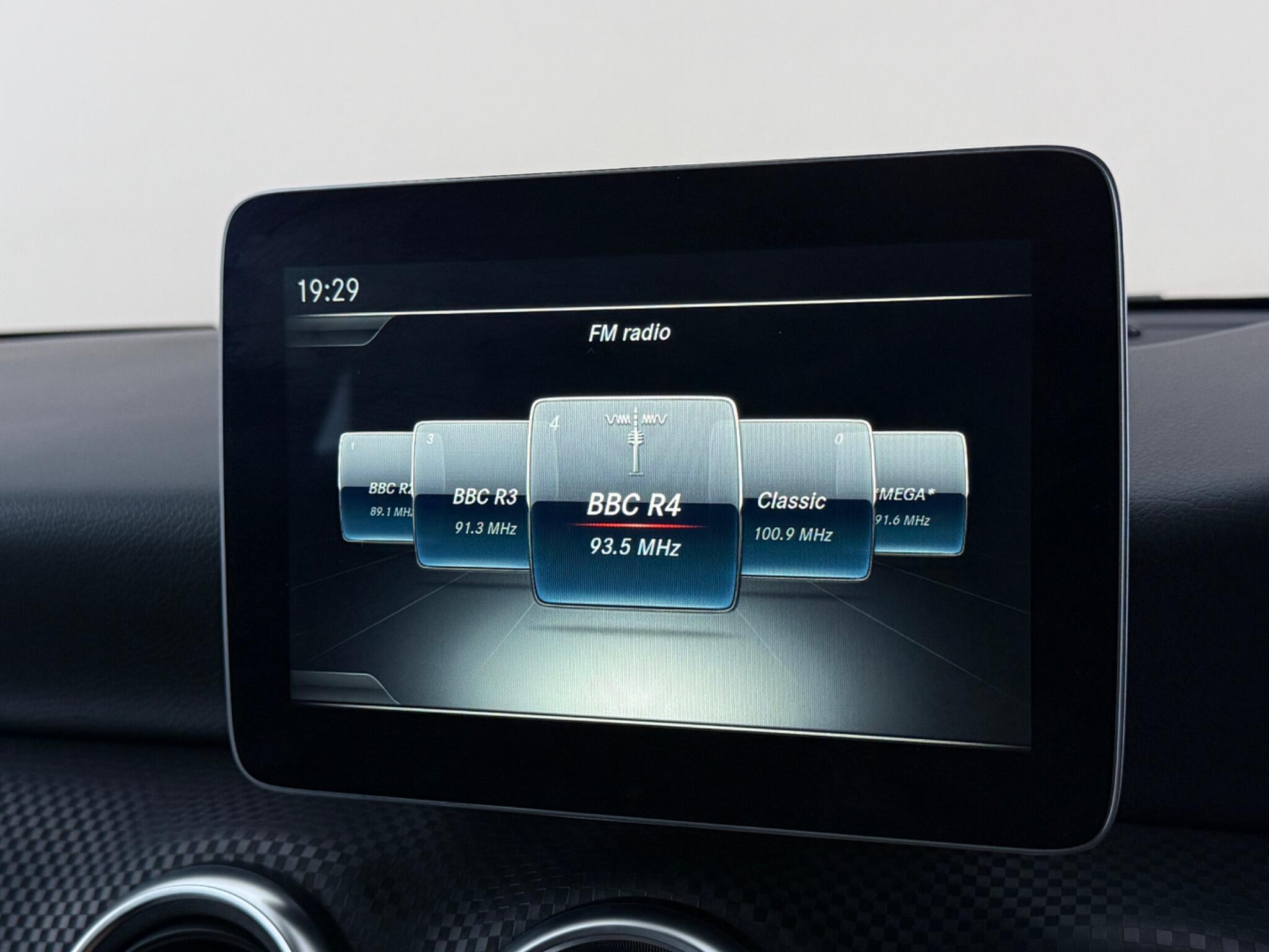Mercedes-Benz A-Class view 23