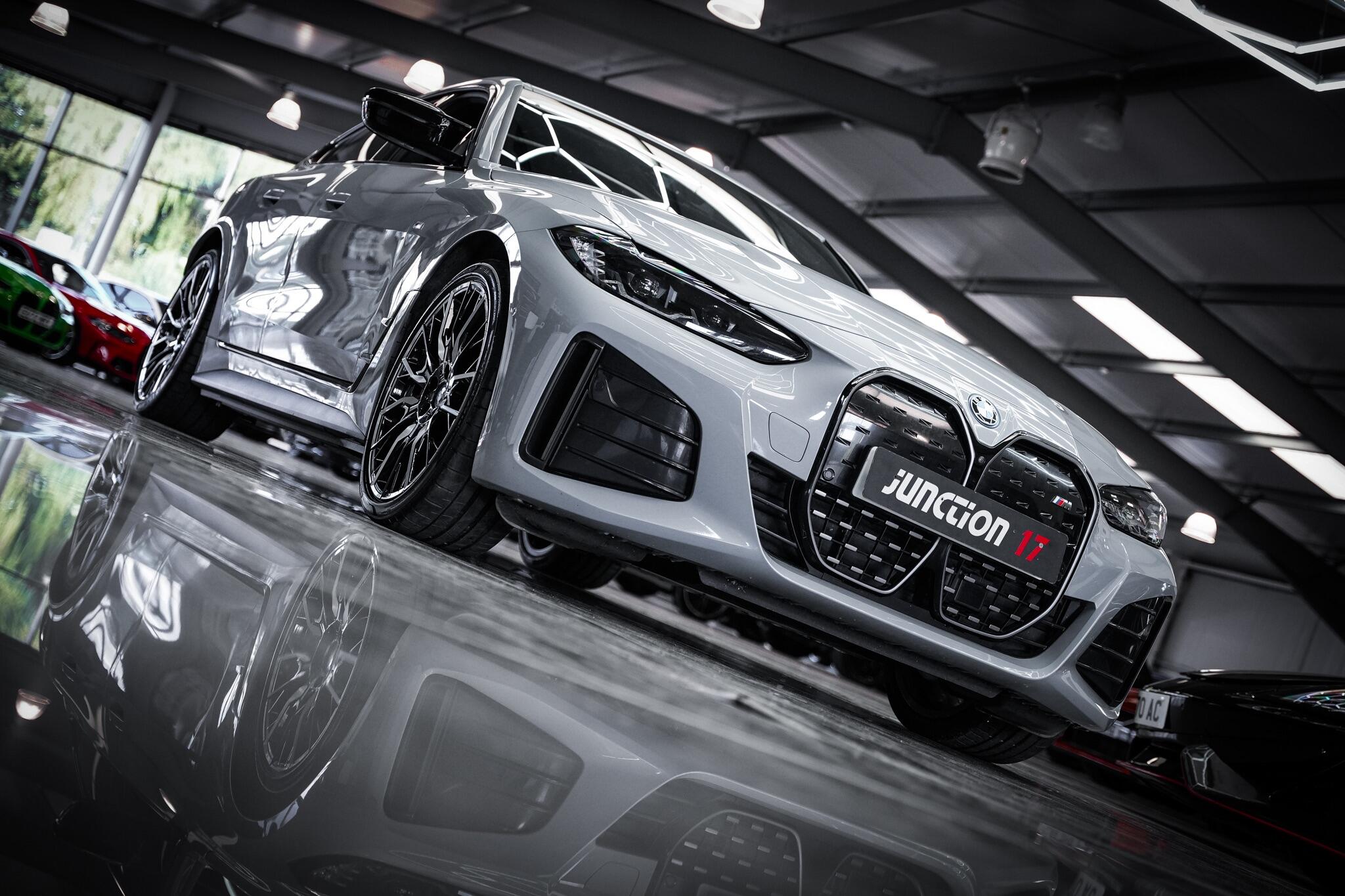 BMW I4 view 33