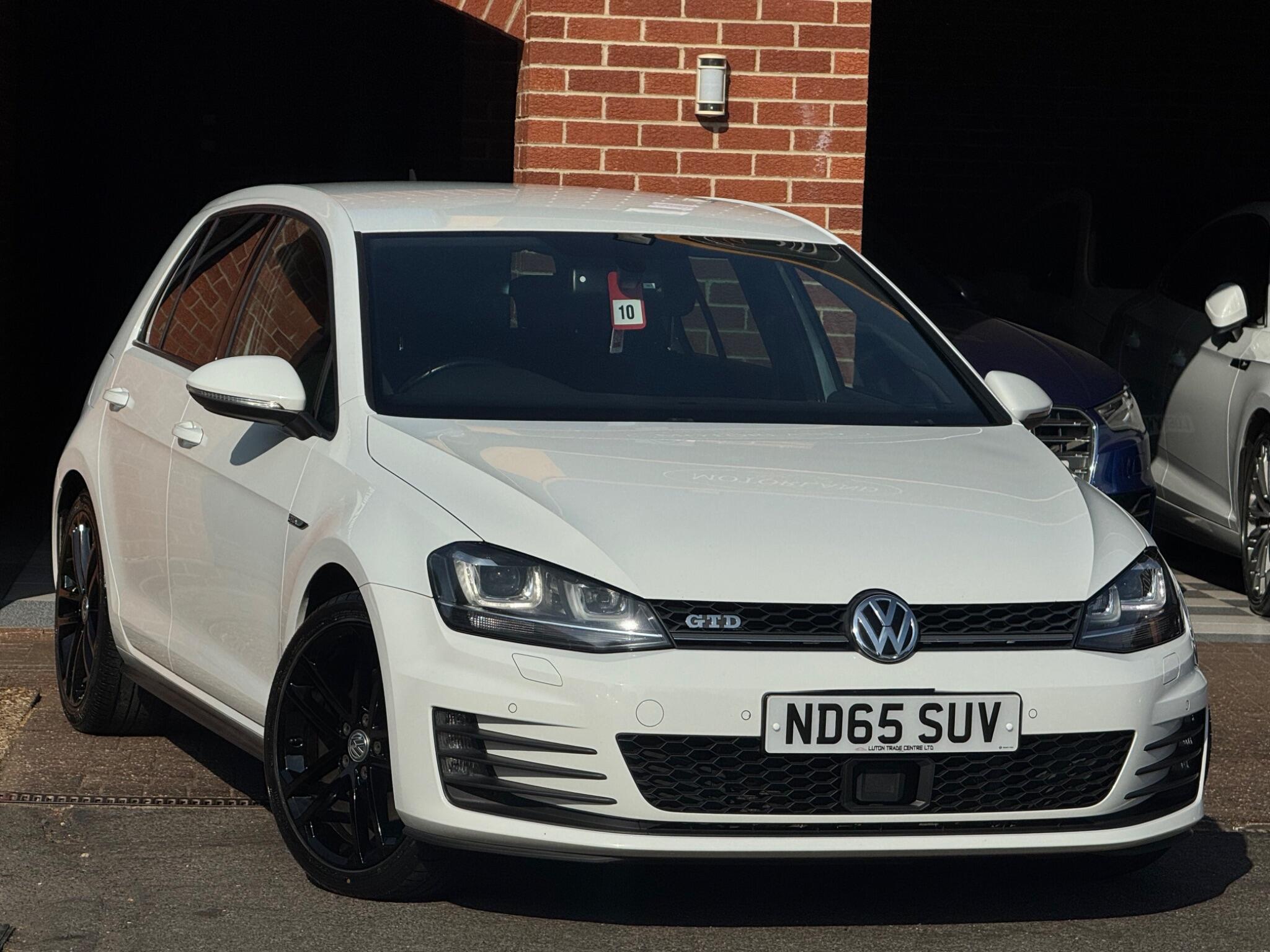 Volkswagen Golf main image