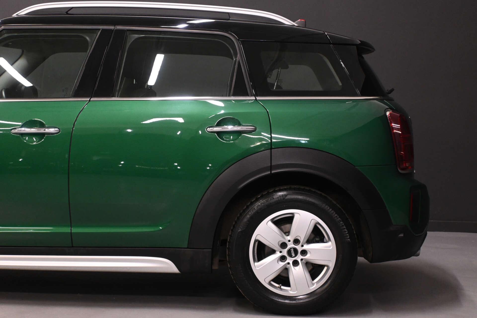 Mini Countryman view 39