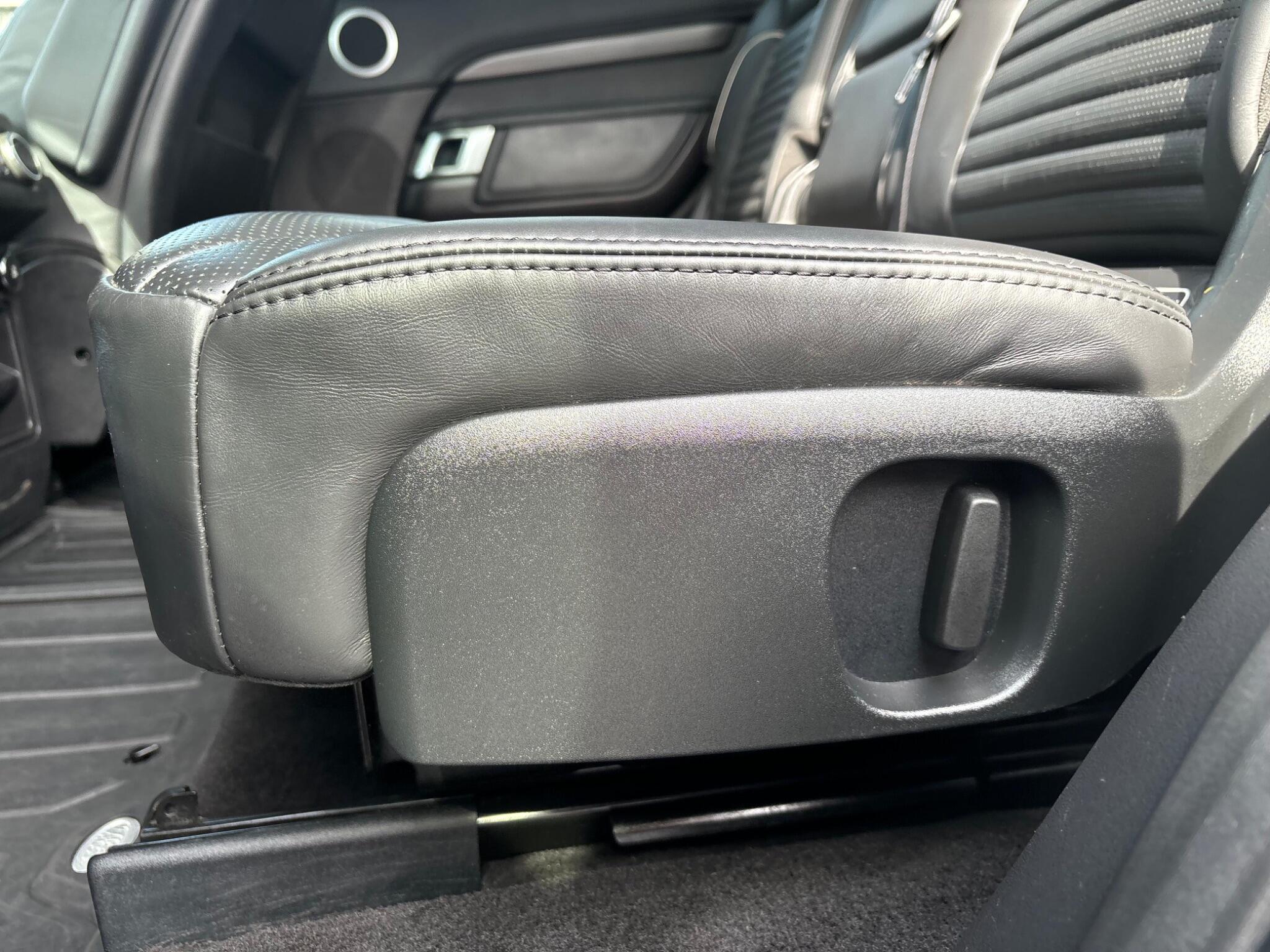 Land Rover Discovery 3 view 37