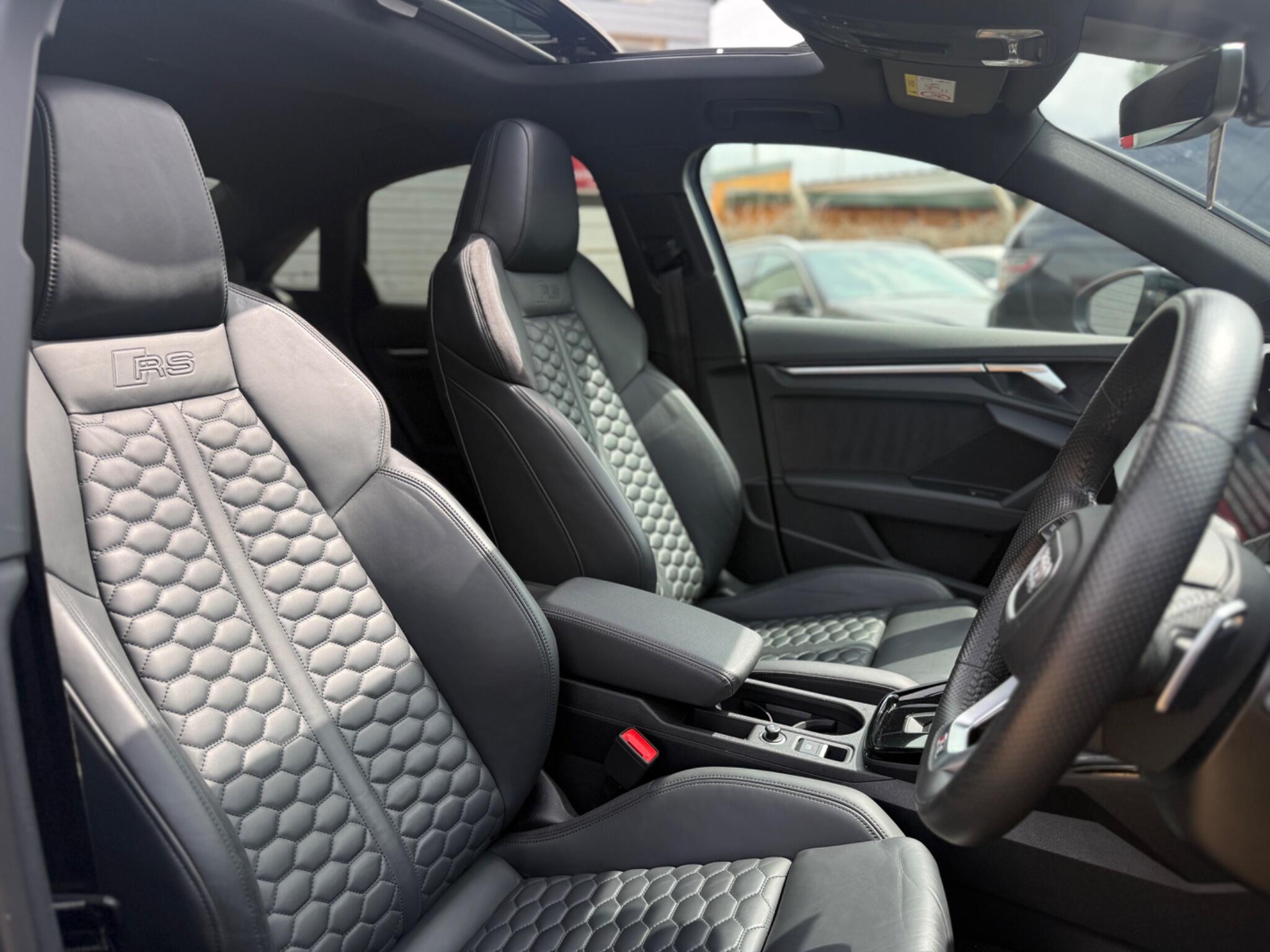 Audi RS3 view 19