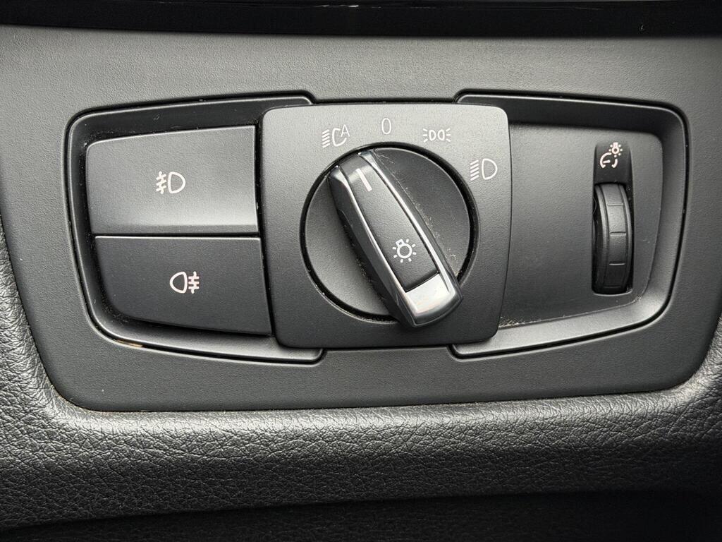 BMW 3 Series view 53