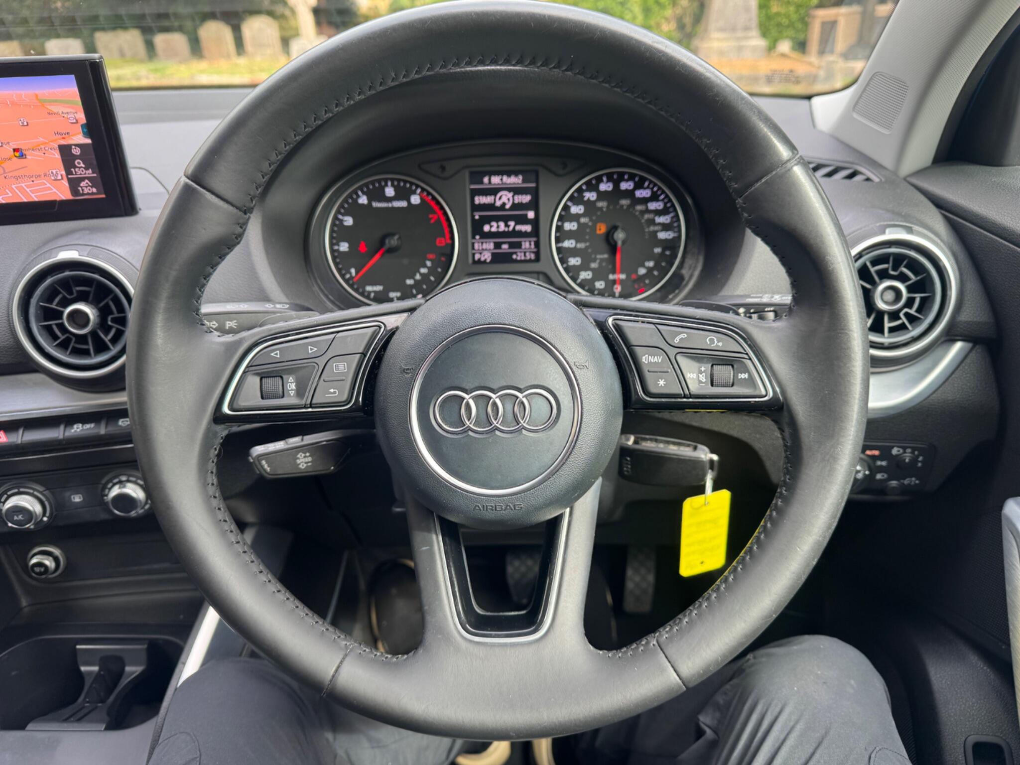 Audi Q2 view 68