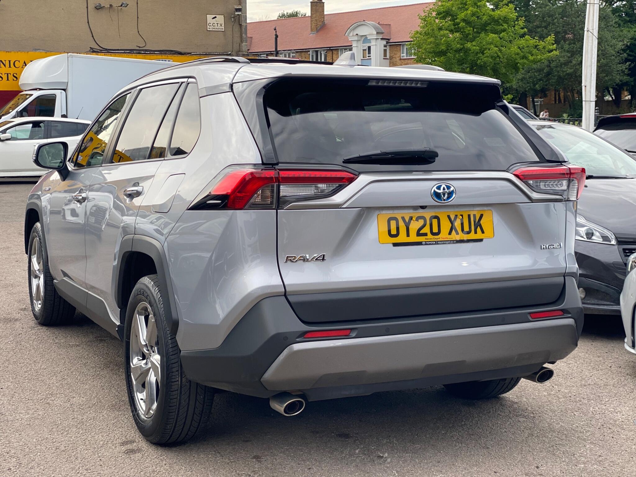 Toyota Rav4 view 13