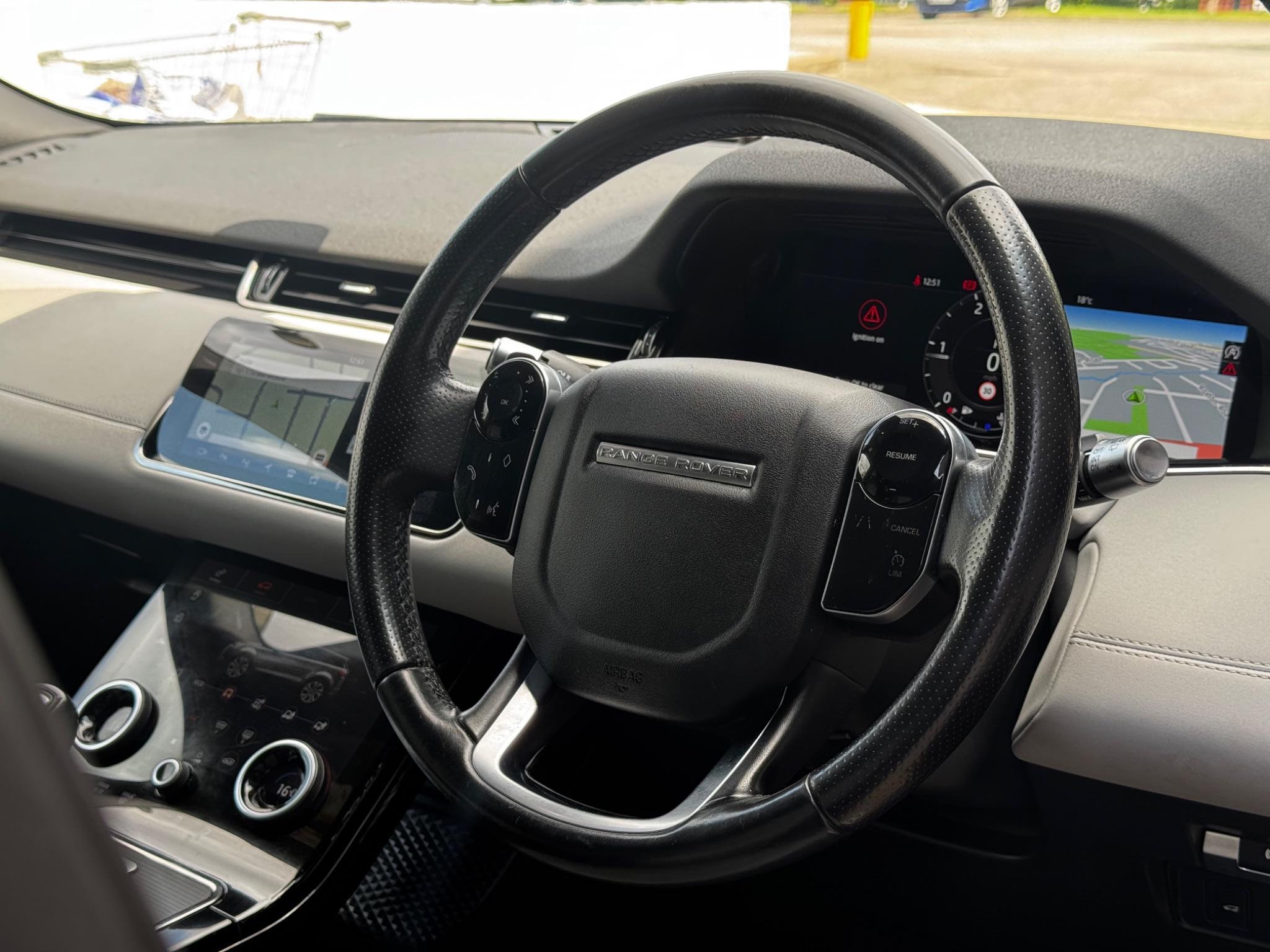 Land Rover Range Rover Evoque view 27