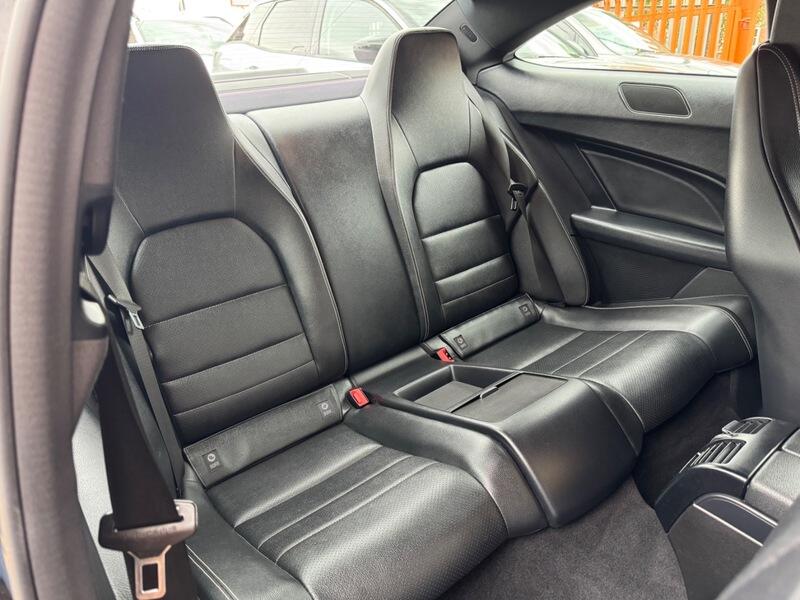 Mercedes-Benz C Class view 15