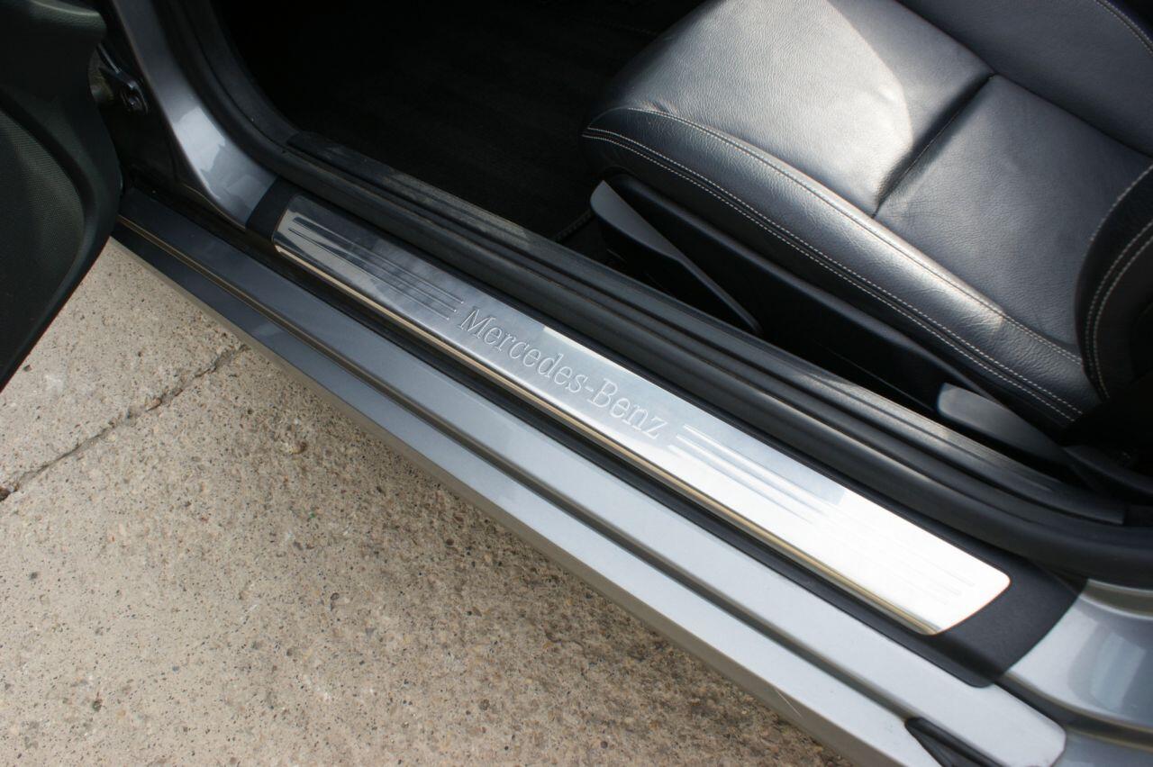 Mercedes-Benz SLK view 23