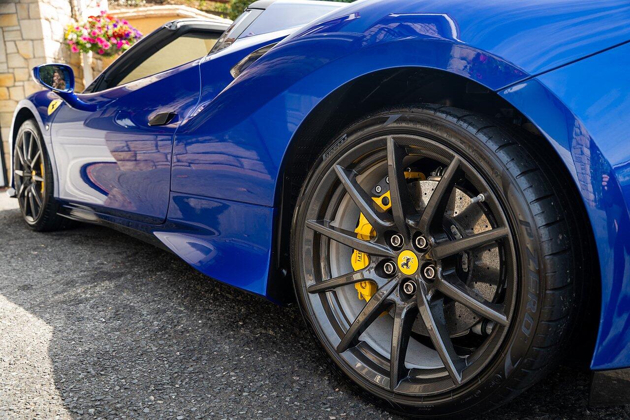 Ferrari F8 Tributo view 22