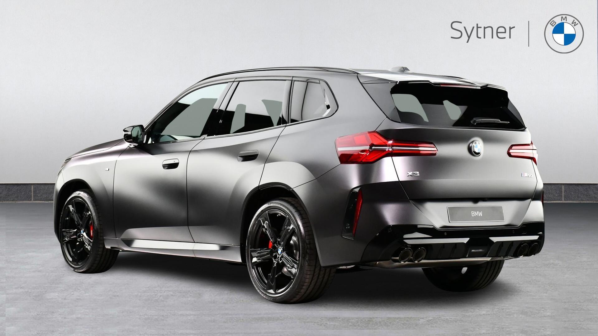 BMW X3 view 2