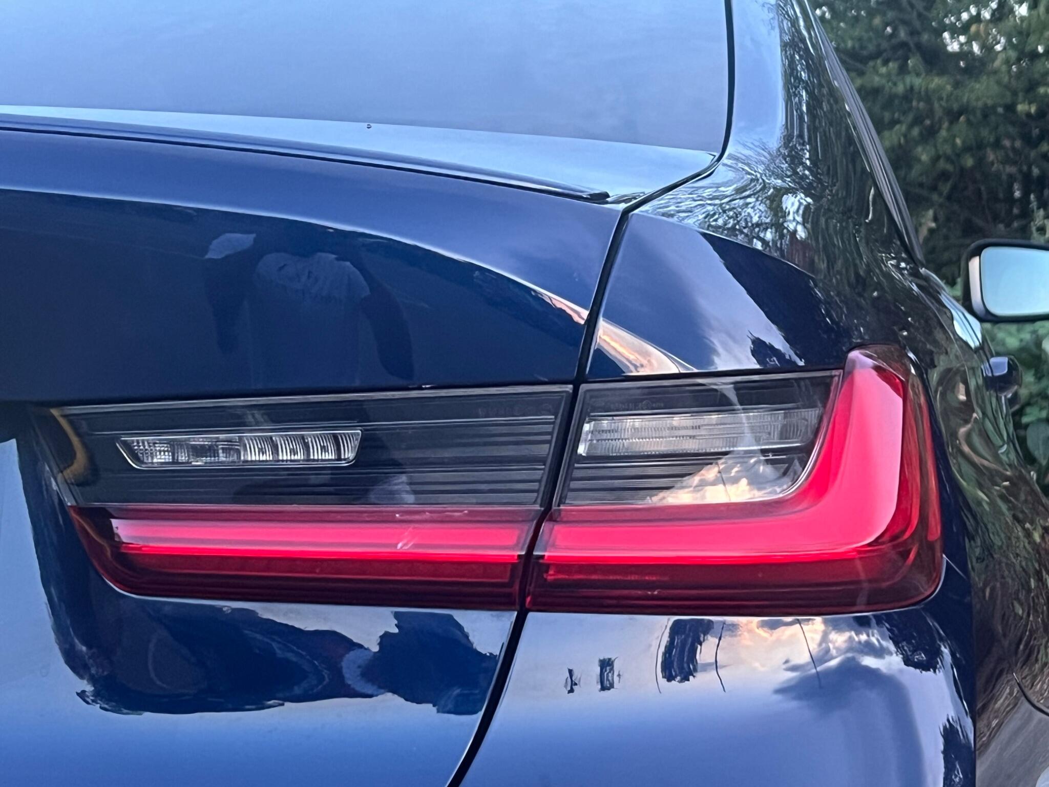 BMW 3 Series view 15