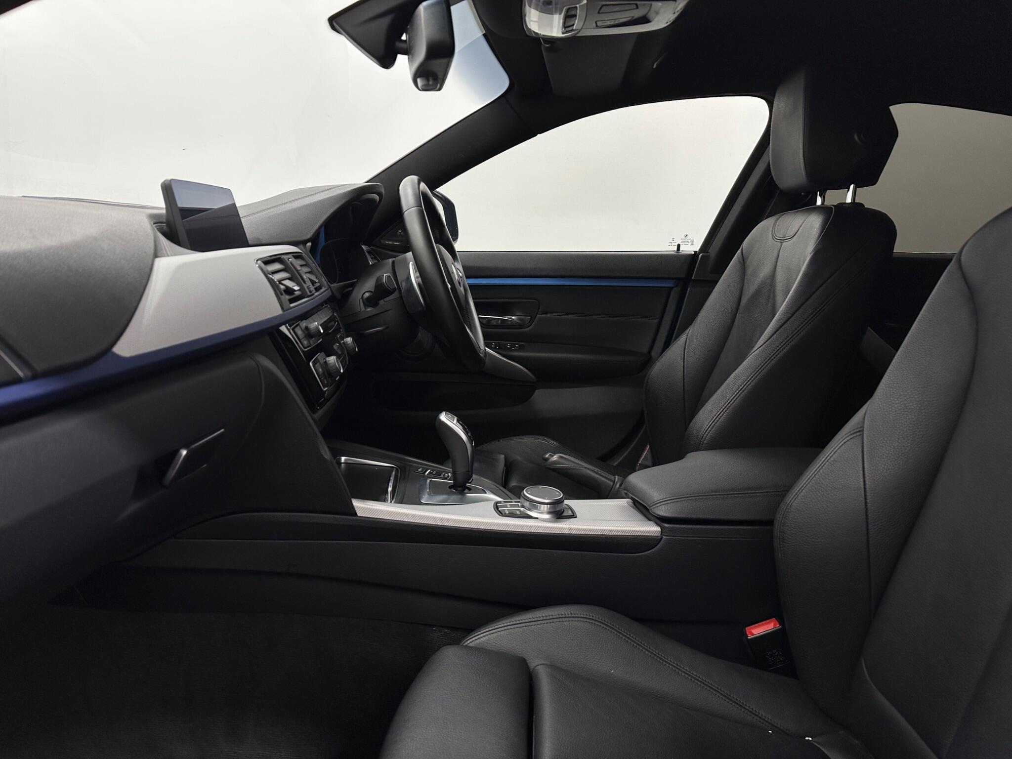 BMW 4 Series view 38