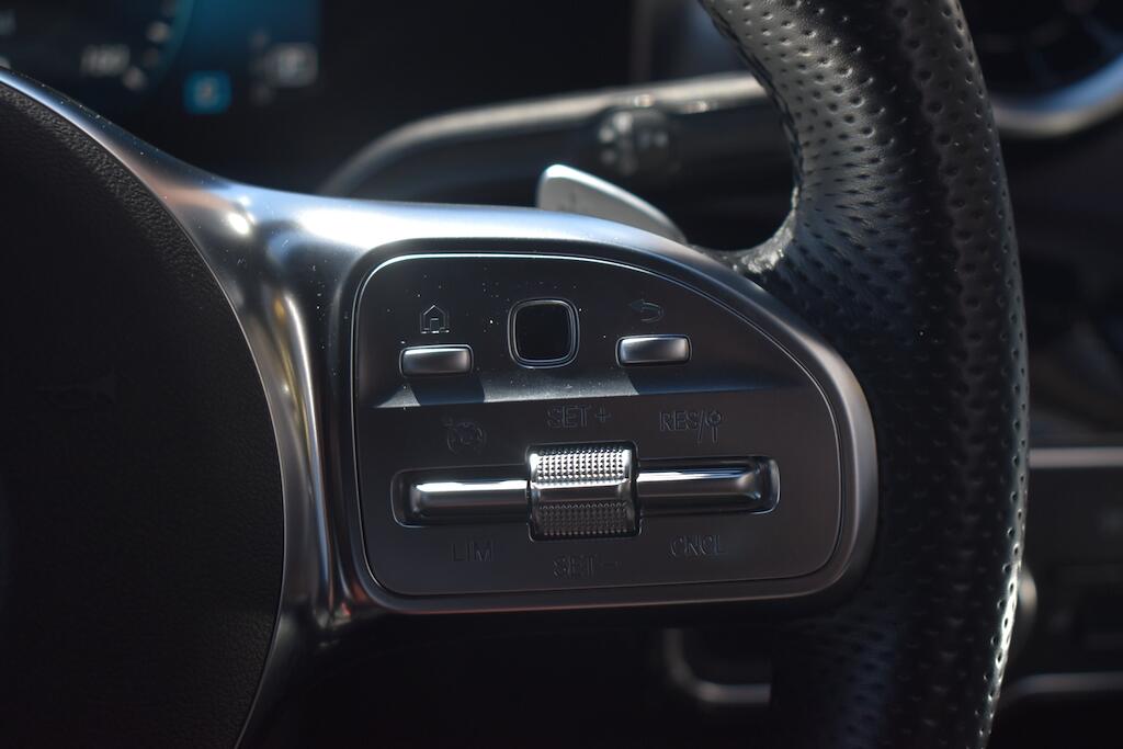 Mercedes-Benz Cla view 56