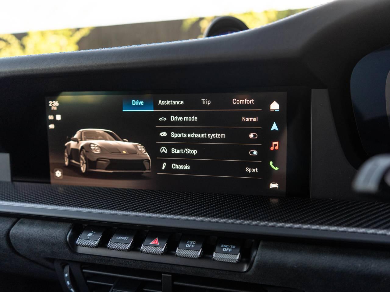 Porsche 911 view 36