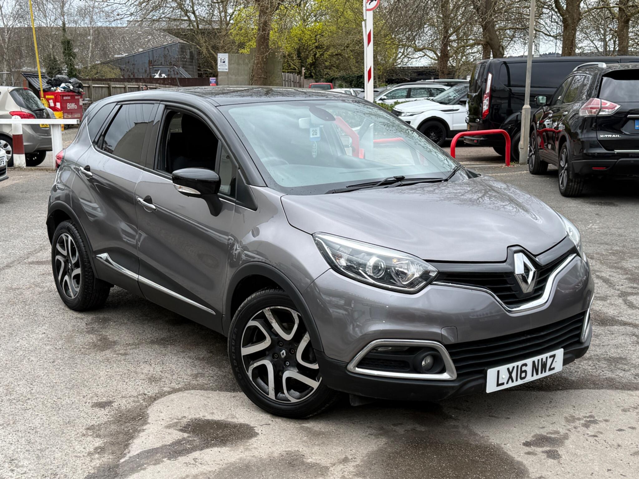 Renault Captur - Image 5
