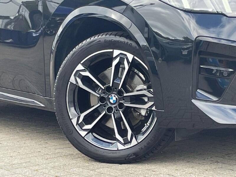 BMW X2 view 42