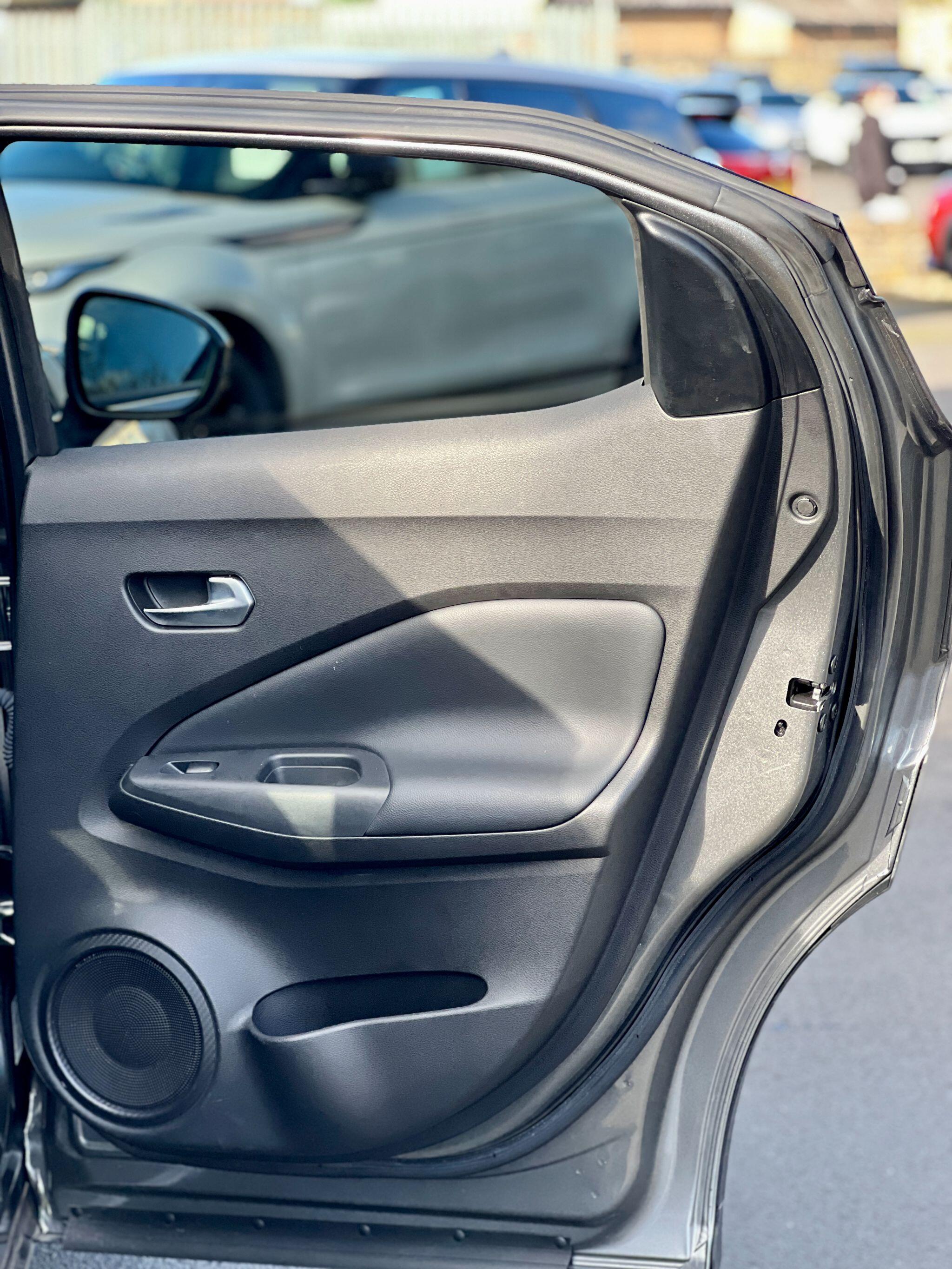 Nissan Juke view 37