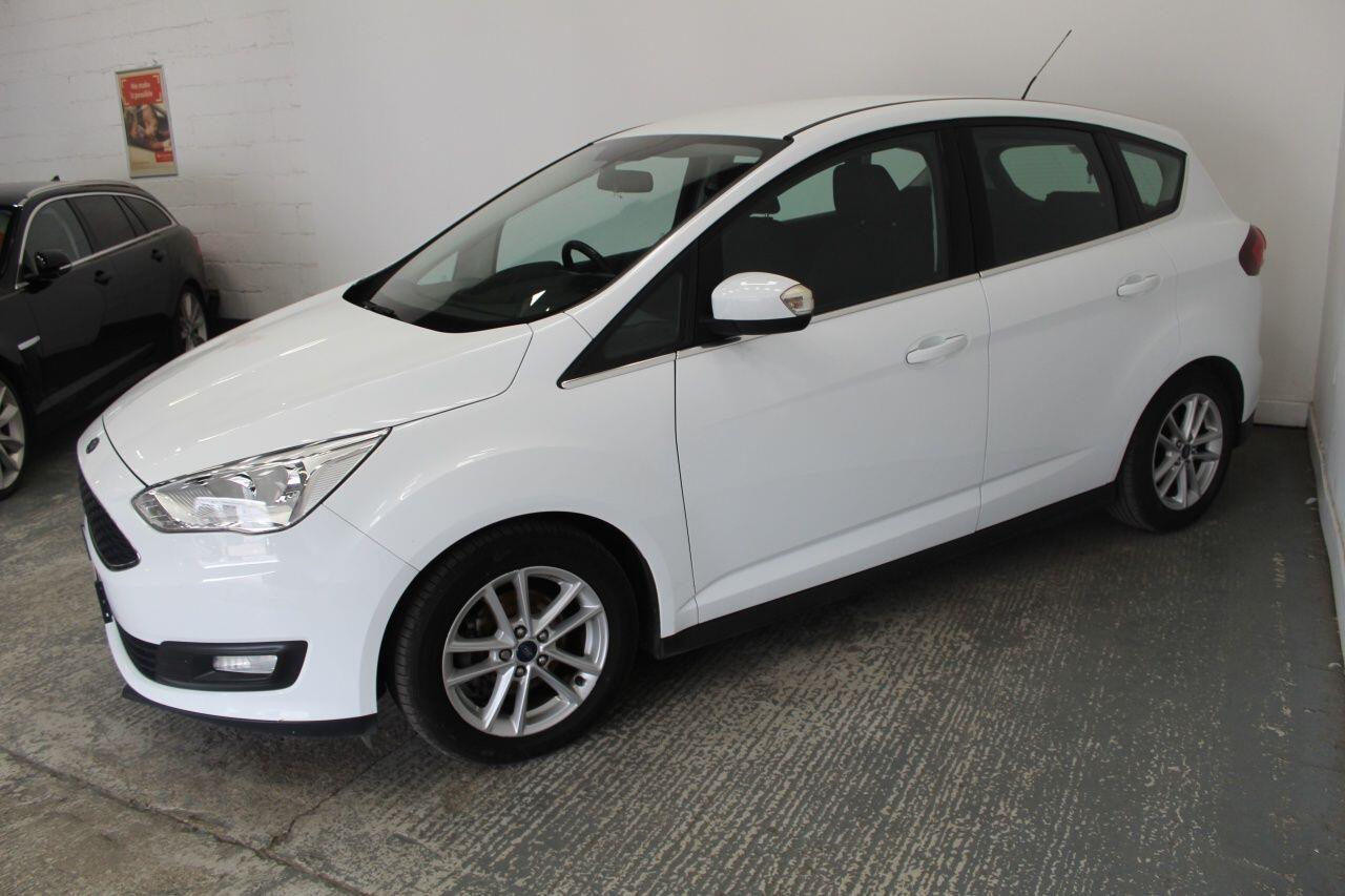 Ford C-Max view 5