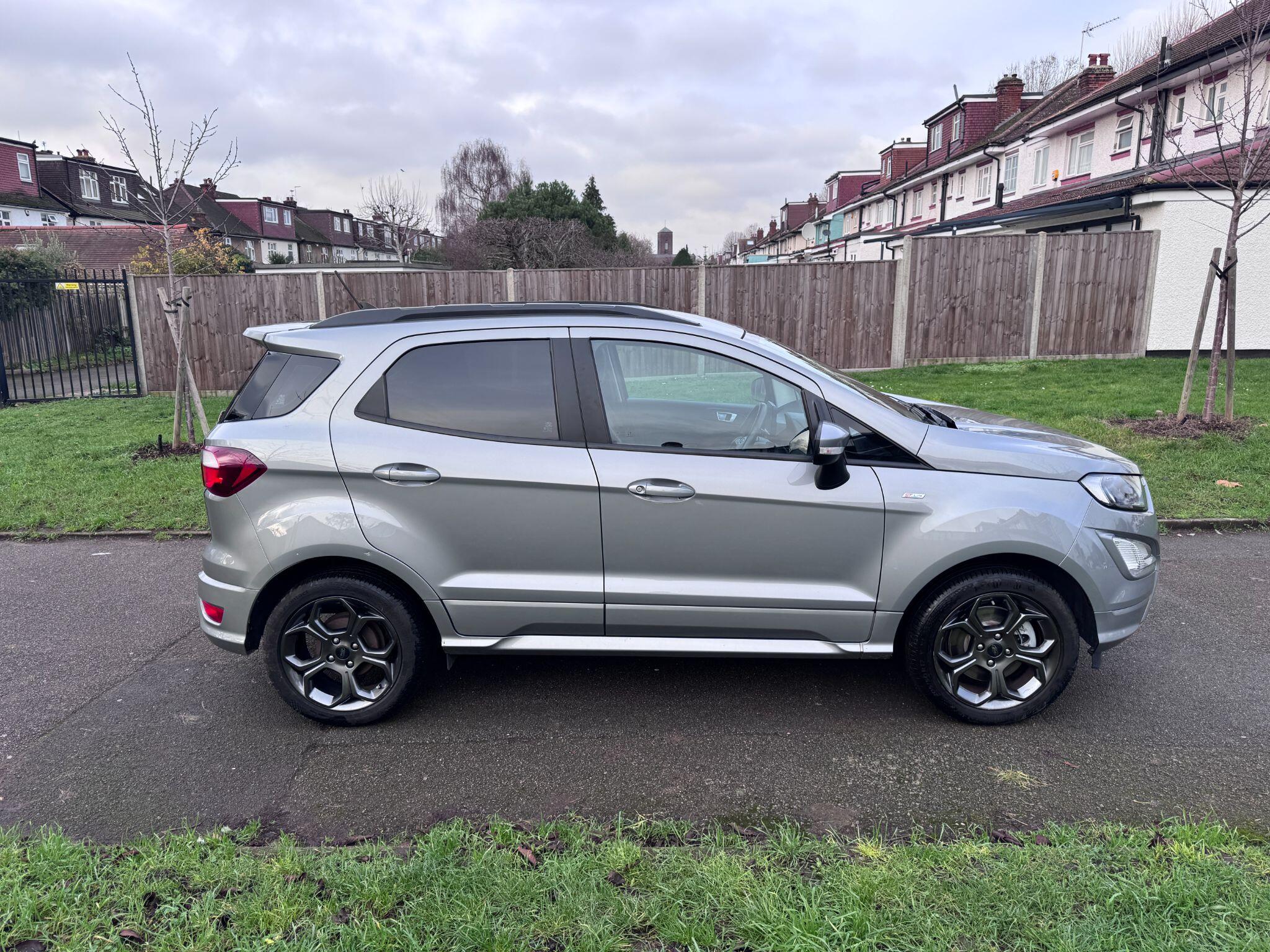 2022 Ford EcoSport 1.0T EcoBoost ST-Line Euro 6 (s/s) 5dr • 7,000 miles image 16