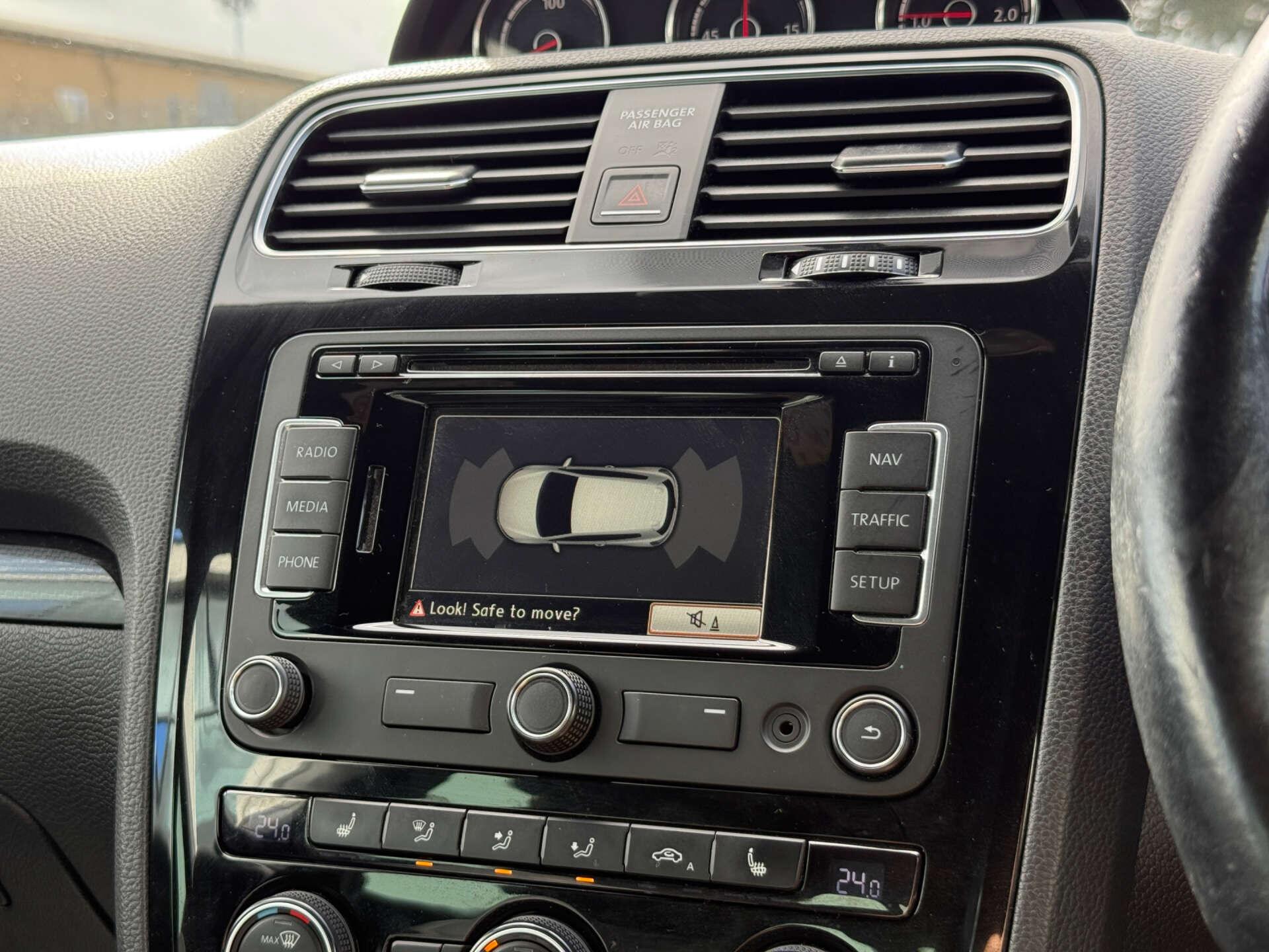 Volkswagen Scirocco view 14
