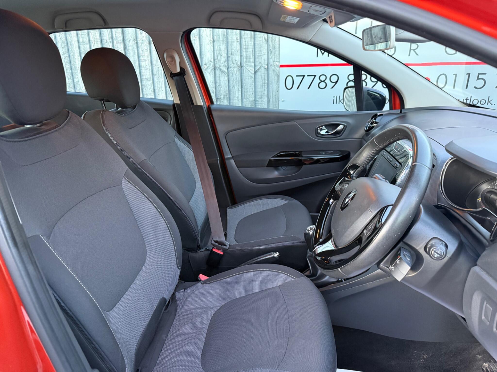 2015 Renault Captur 1.5 dCi ENERGY Dynamique Nav Euro 6 (s/s) 5dr • 90,890 miles image 19