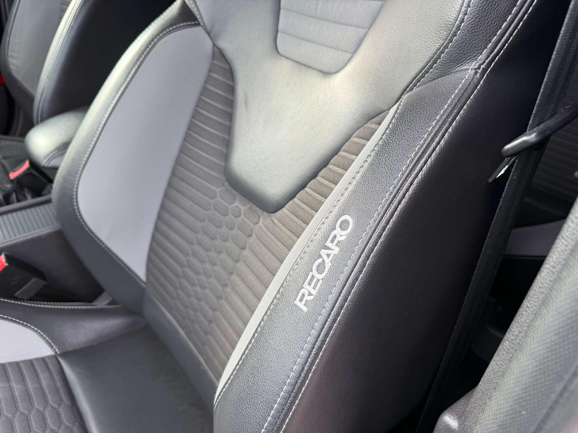 Ford Focus view 71