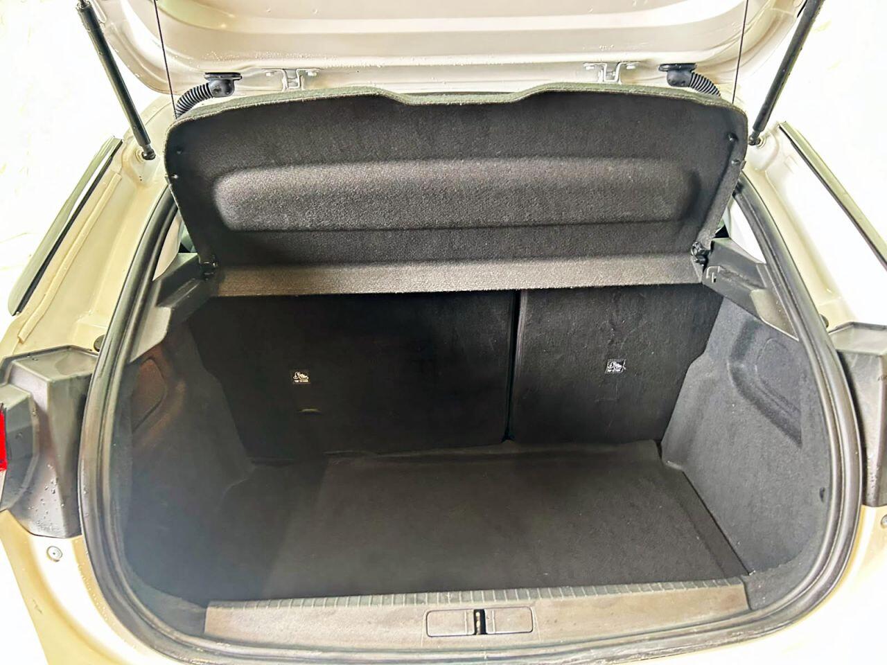 Vauxhall Corsa view 22