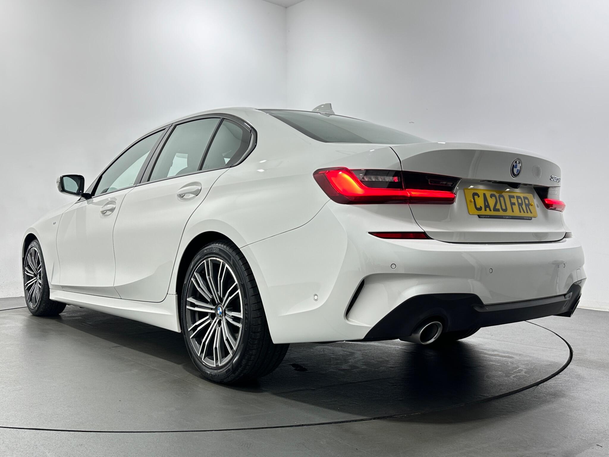 BMW 3 Series view 51